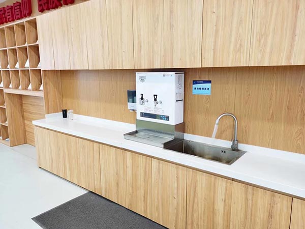 吉之美直飲機(jī) 吉之美直飲機(jī)